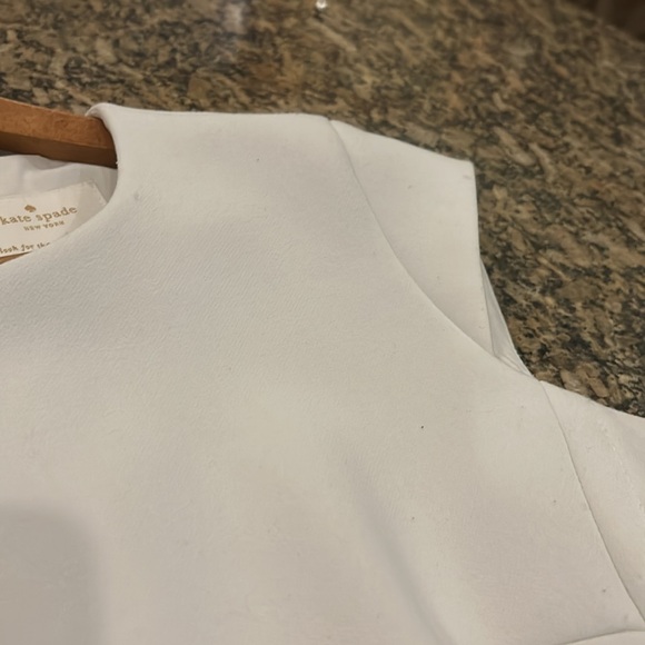 Kate Spade Stretch Crepe Bow Dress Size 6 White with Black Bow - Picture 10 of 16